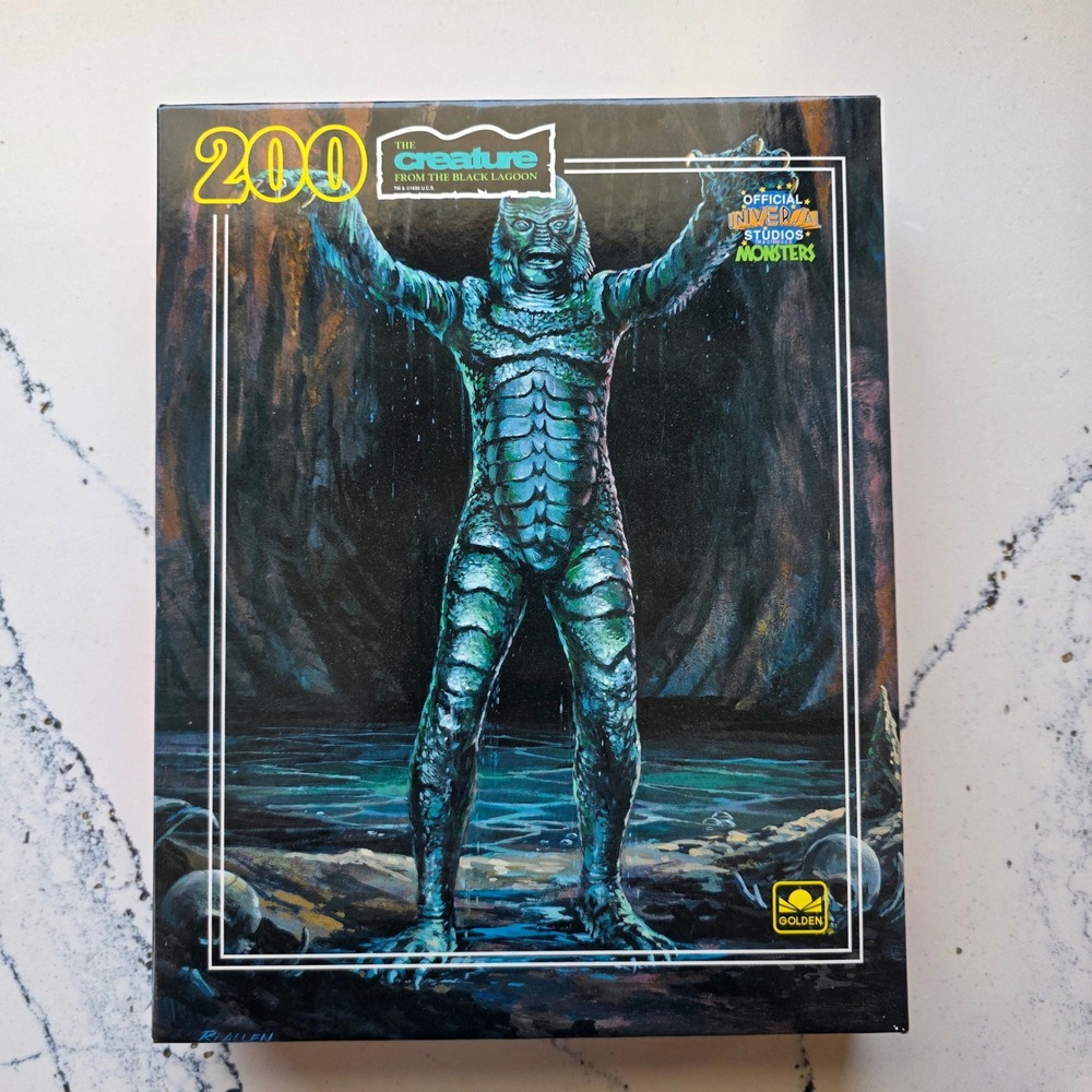 Golden 200 piece Puzzle Creature Black Lagoon Universal Monster Vintage 1990 new